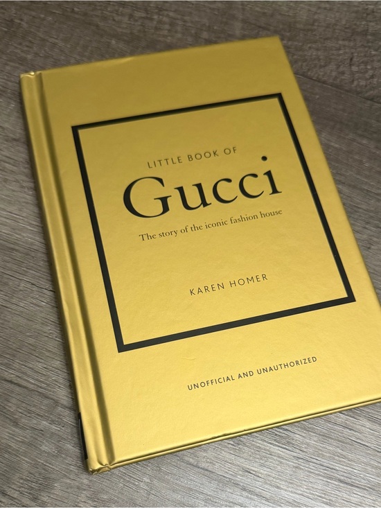 Source Unknown Other - Little Book of Gucci